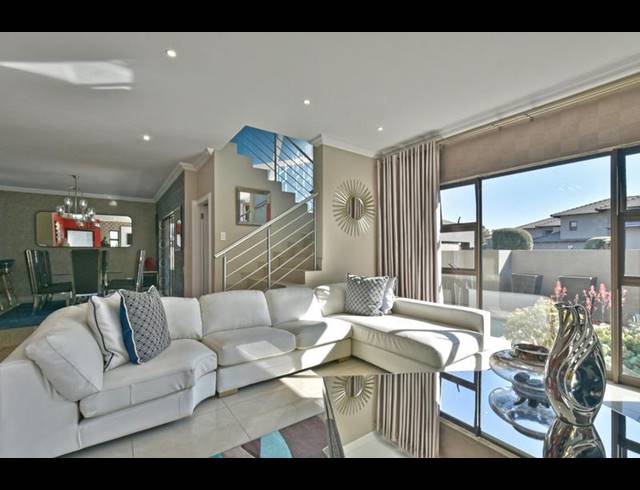 3 BEDROOM CLUSTER FOR SALE IN EYE OF AFRICA